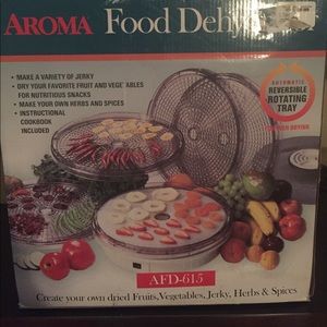FOOD DEHYDRATOR