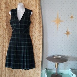 Vintage girls school uniform! So classy! Vintage girls school uniform! So classy!