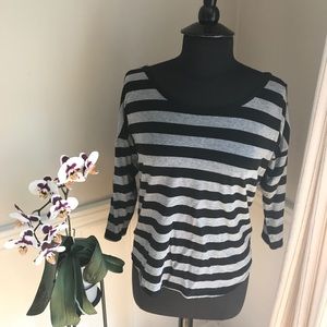 Gap Long Sleeved TShirt