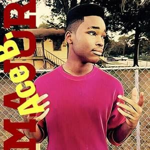 Meet your Posher, Aaron