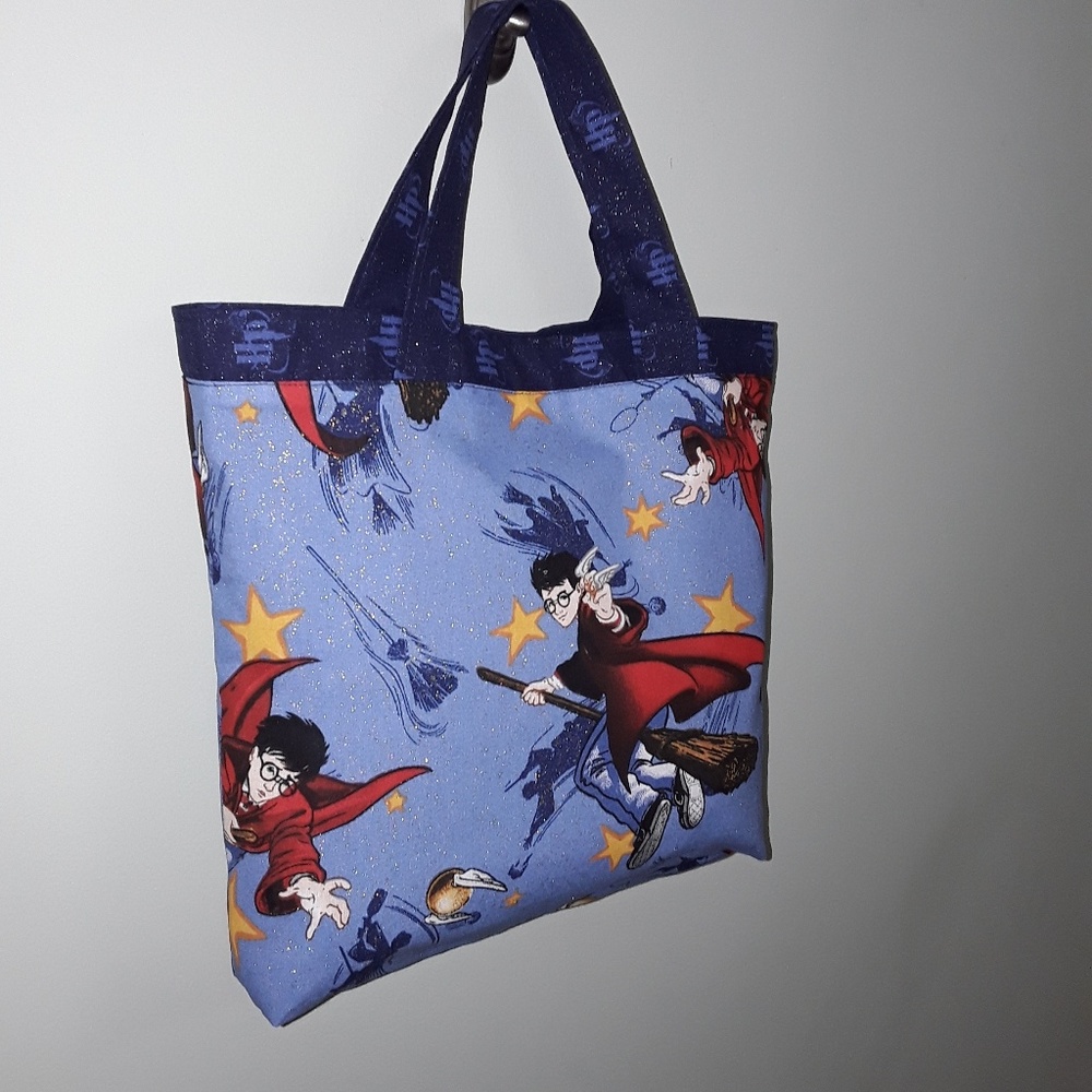NWOT Harry Potter book bag tote - Picture 3 of 4