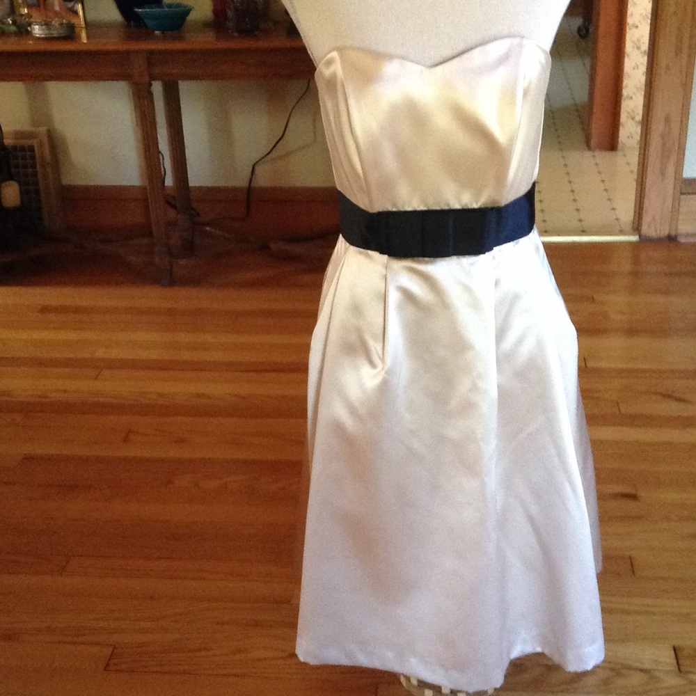After Six Matte Satin Formal Short Gown-pockets