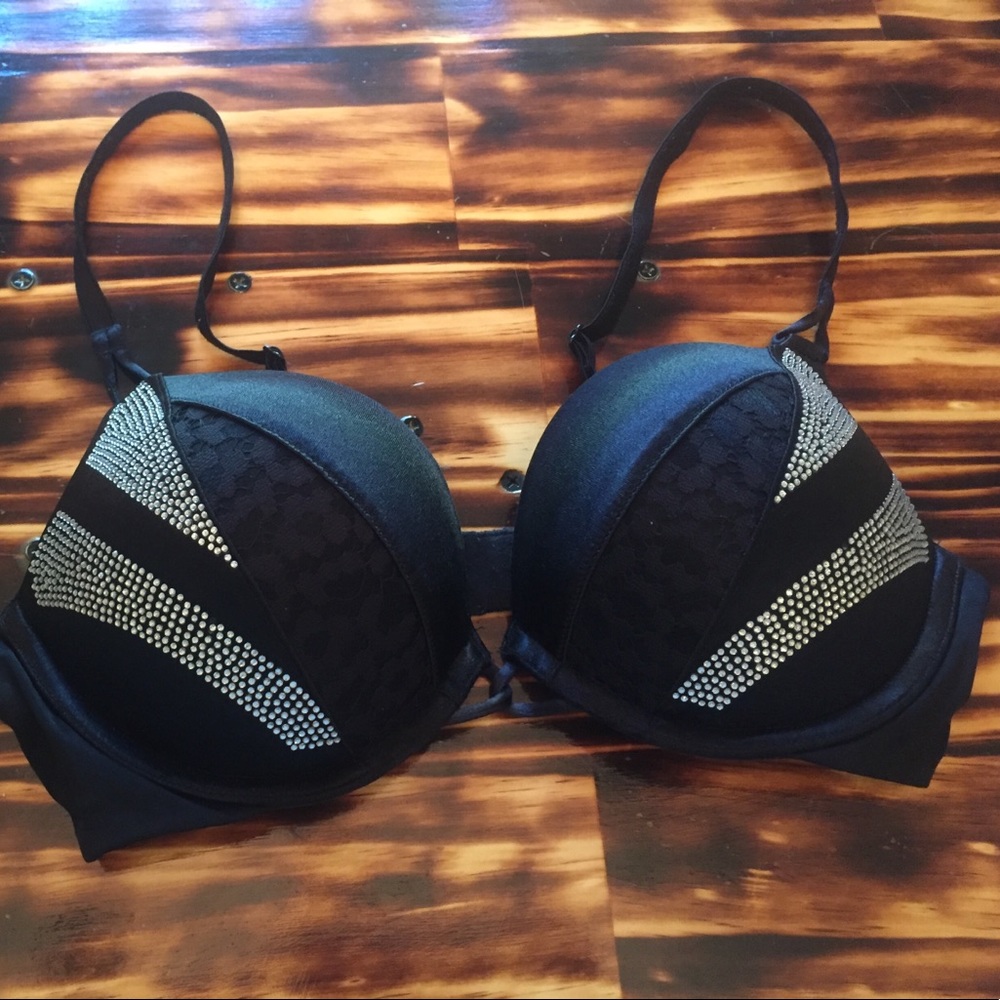 Victoria's Secret Bombshell 34B