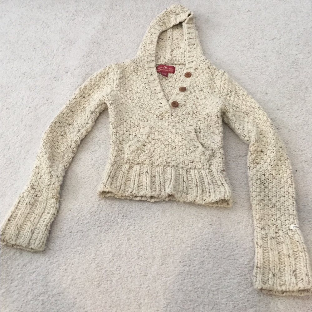 Abercrombie & Fitch thick knit sweater