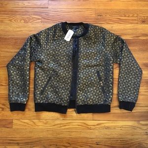 FOREVER 21 Gold Quilted Jacket fully Lined Sz M