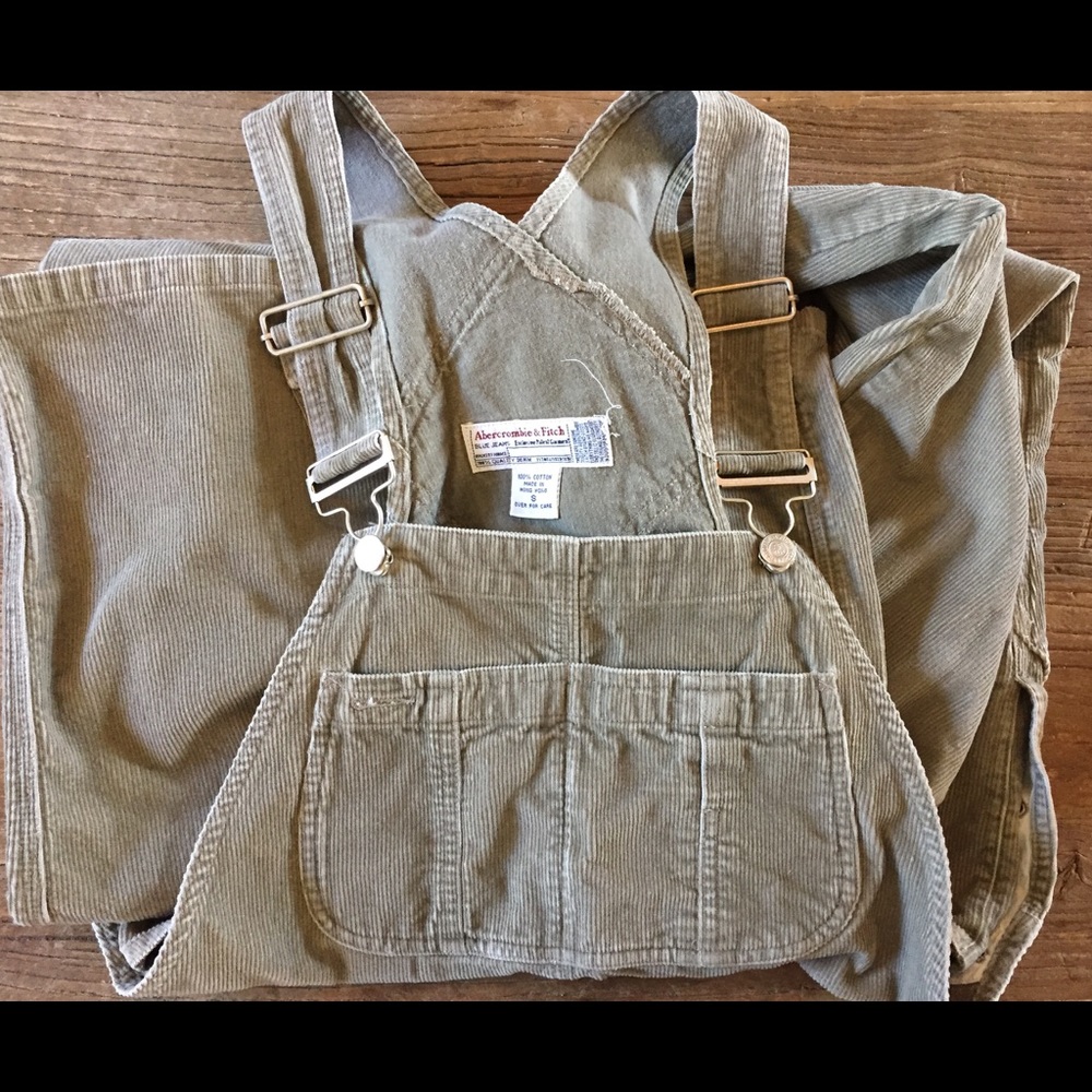 Abercrombie long corduroy light green overalls.