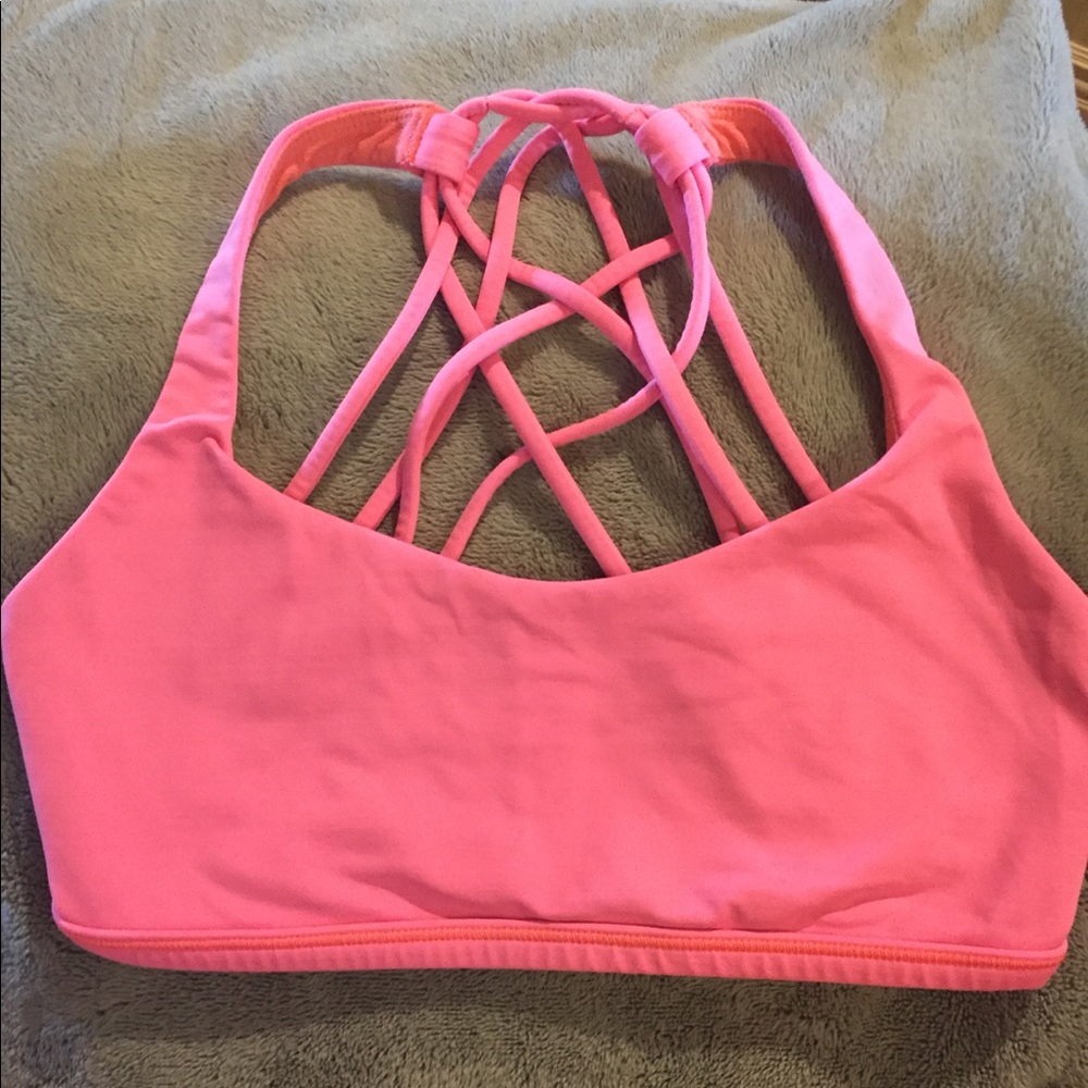 🍋Lululemon Free To Be Bra
