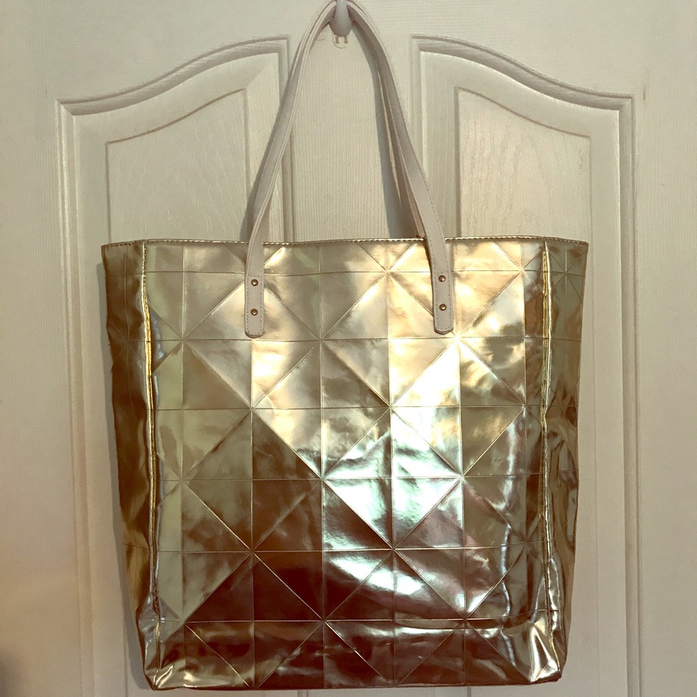 Elizabeth Arden Glam tote ❤️