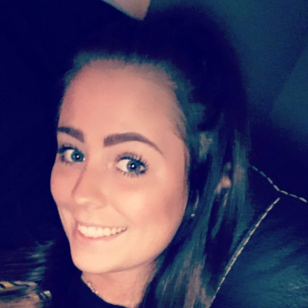 Meet your Posher, Andrea