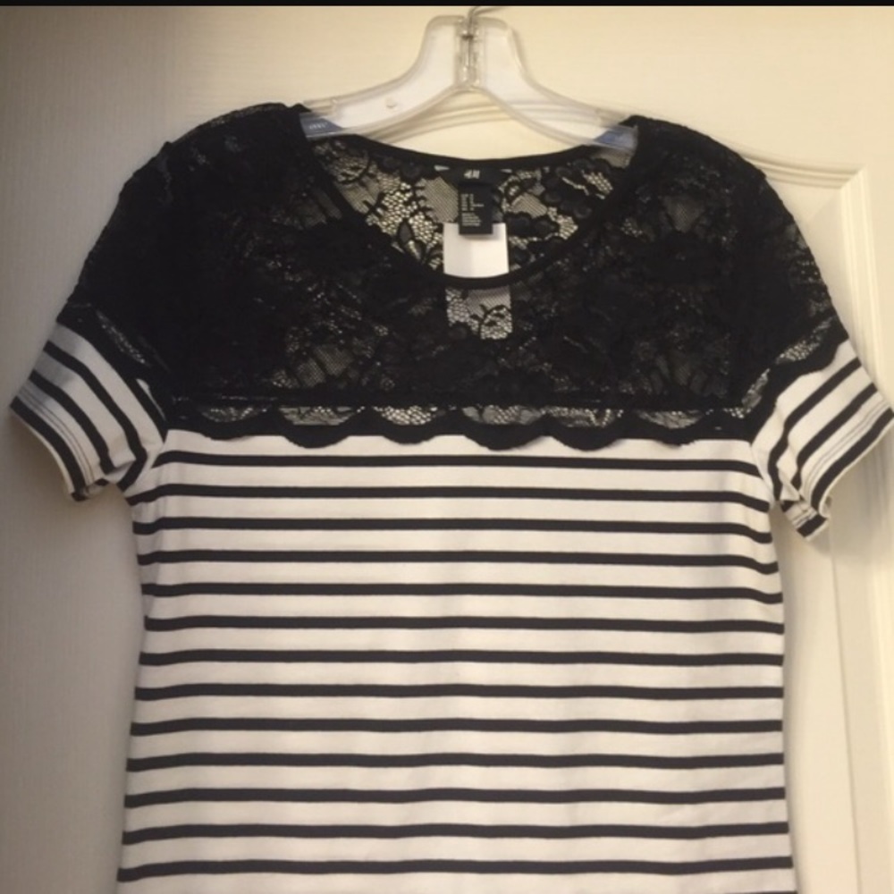 H&M Stripped and Lace Blouse