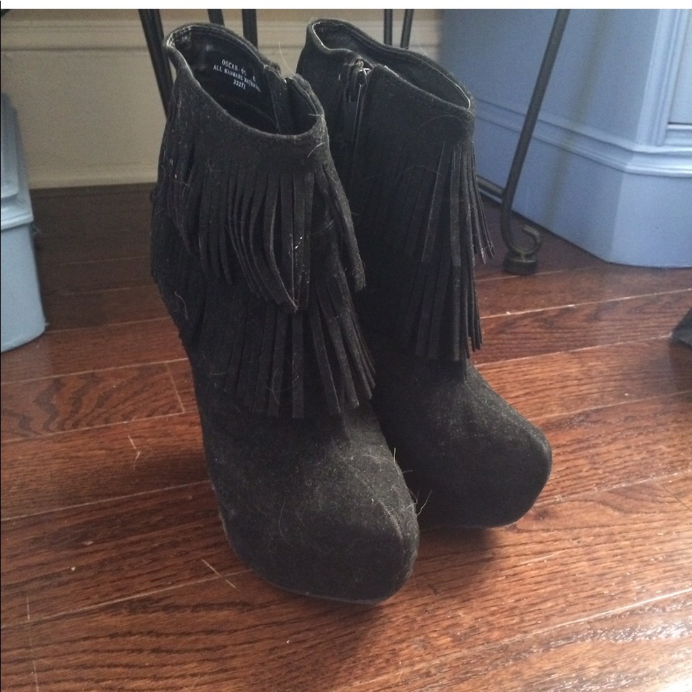 Black fringe booties