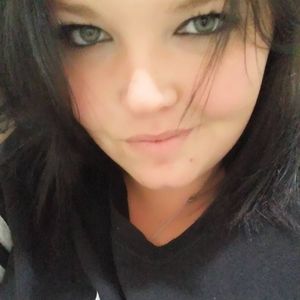 Meet your Posher, Dani