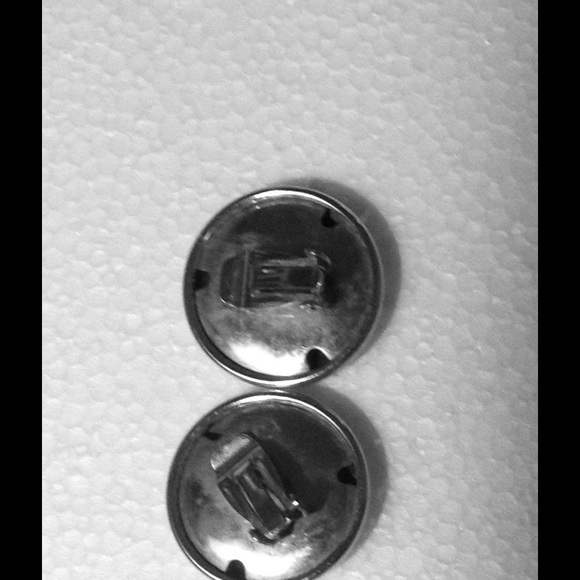 Vintage 1950s/60s Brooch and Earring Set - Picture 3 of 4