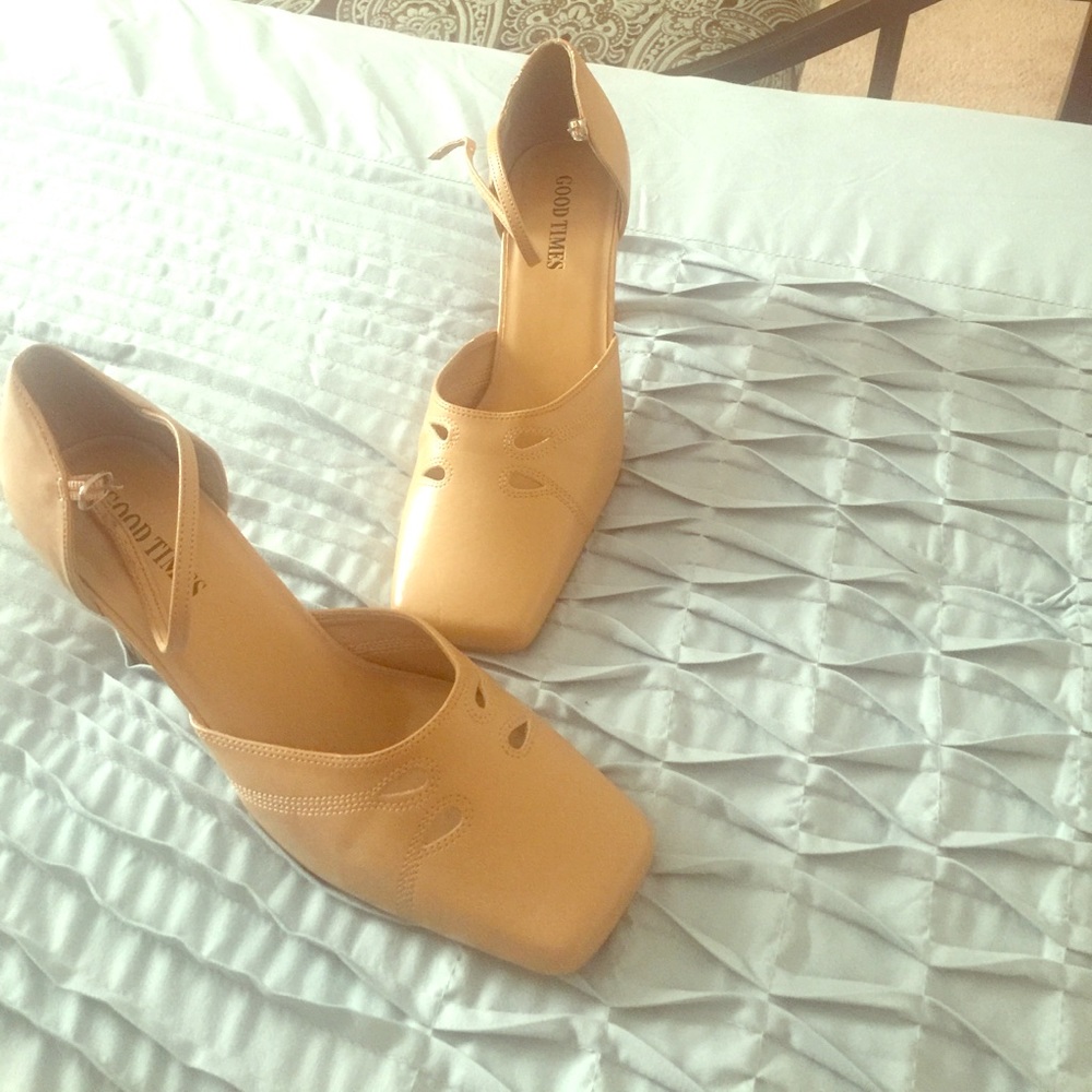 Tan heels