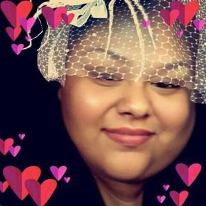 Meet your Posher, Belle