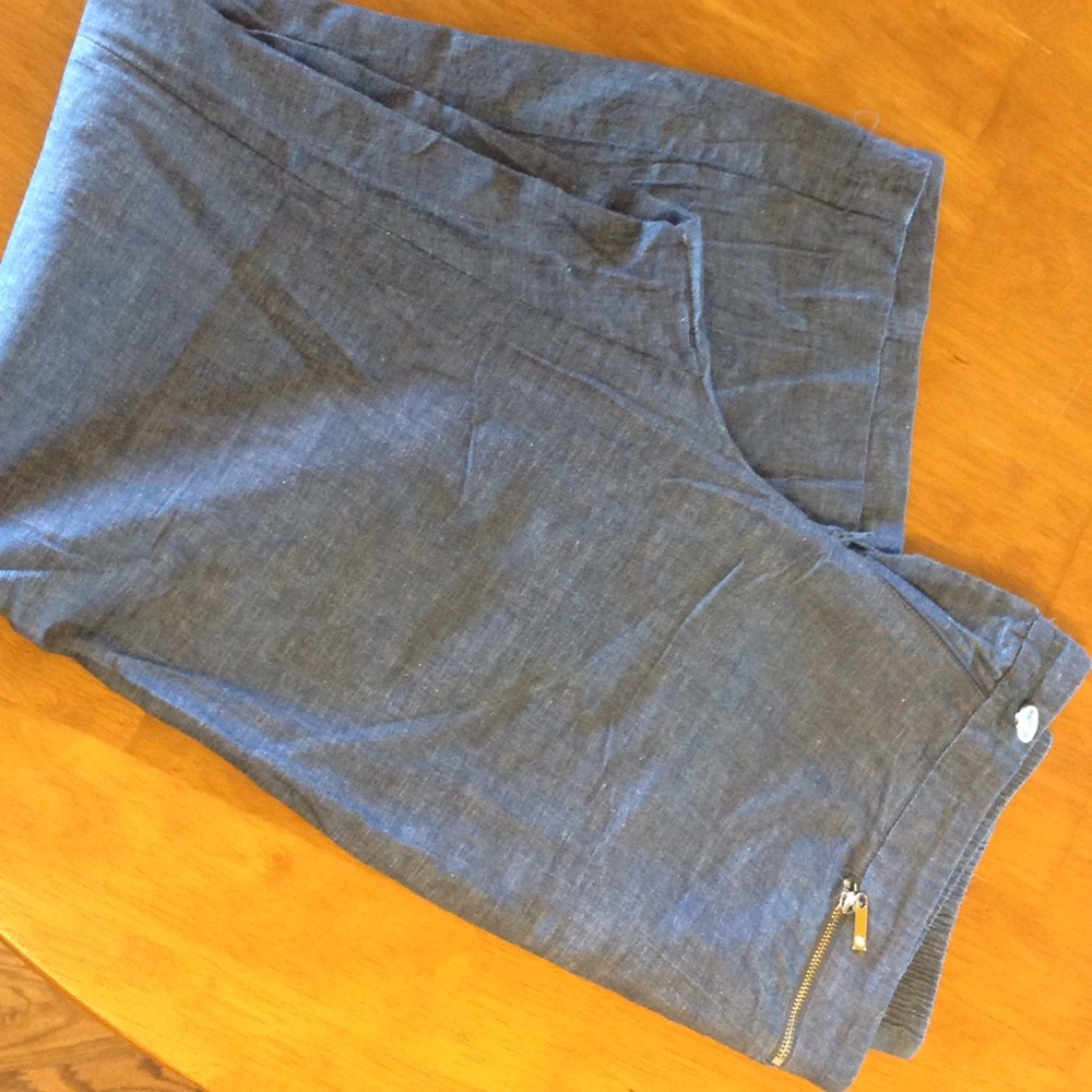M collection. Size small light blue dress pants
