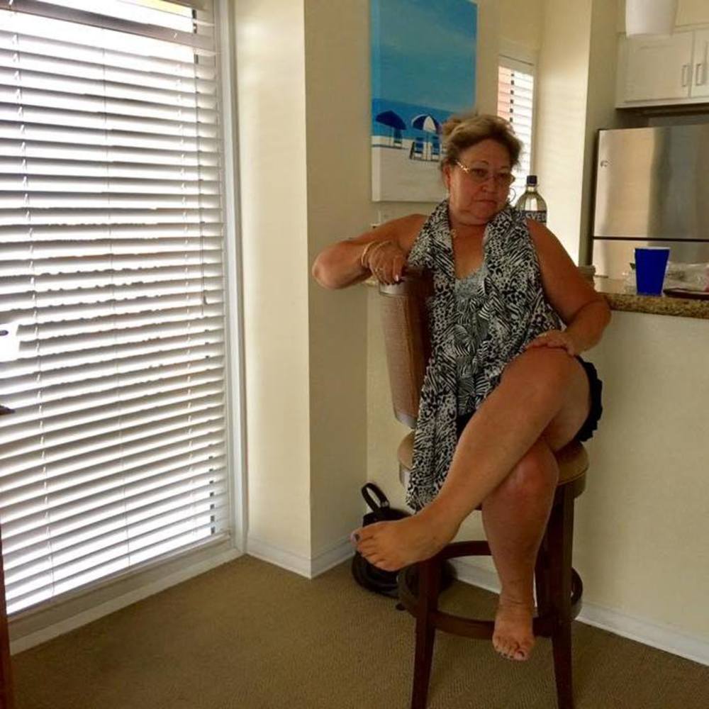 Meet your Posher, Carol