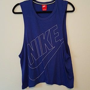 Nike workout top