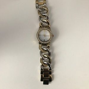 Avon Watch Avon Watch