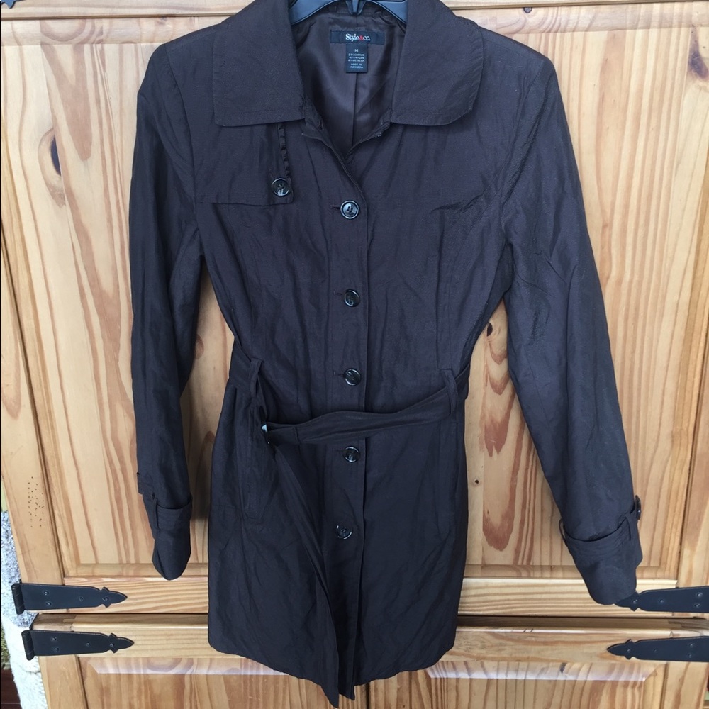 Light weight brown button up jacket