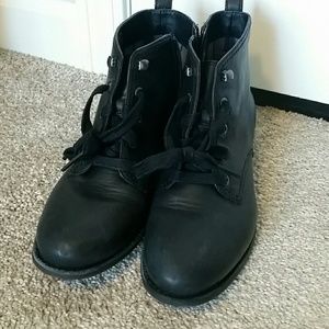 Sperry Water Resistant Booties