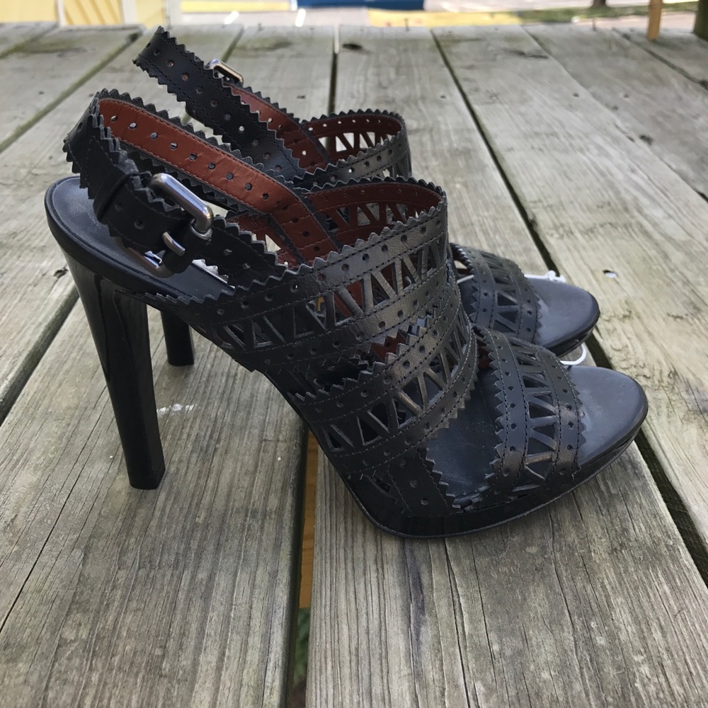 New without box BCBG MaxAzria laser cut heels