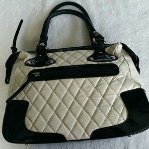 Stuart Weitzman quilted cream leather bag
