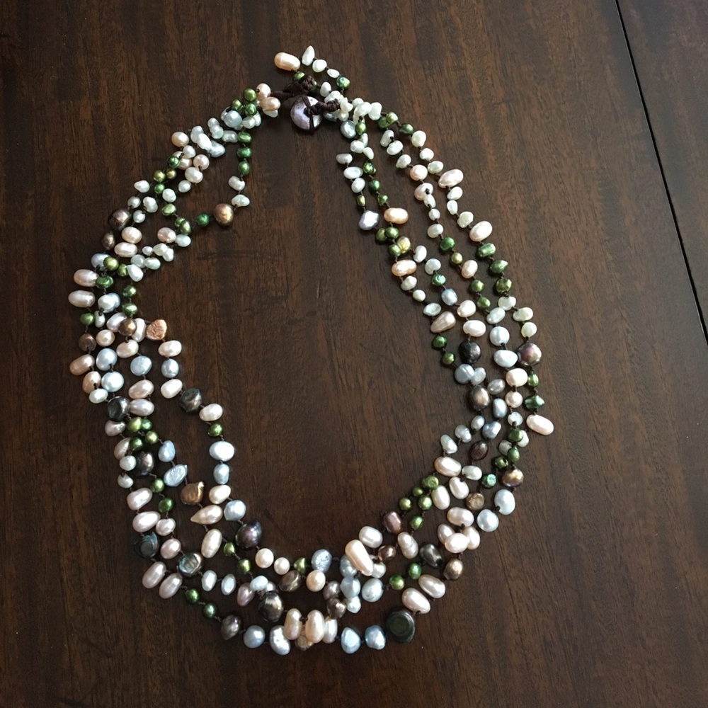 Multi colored beaded necklace