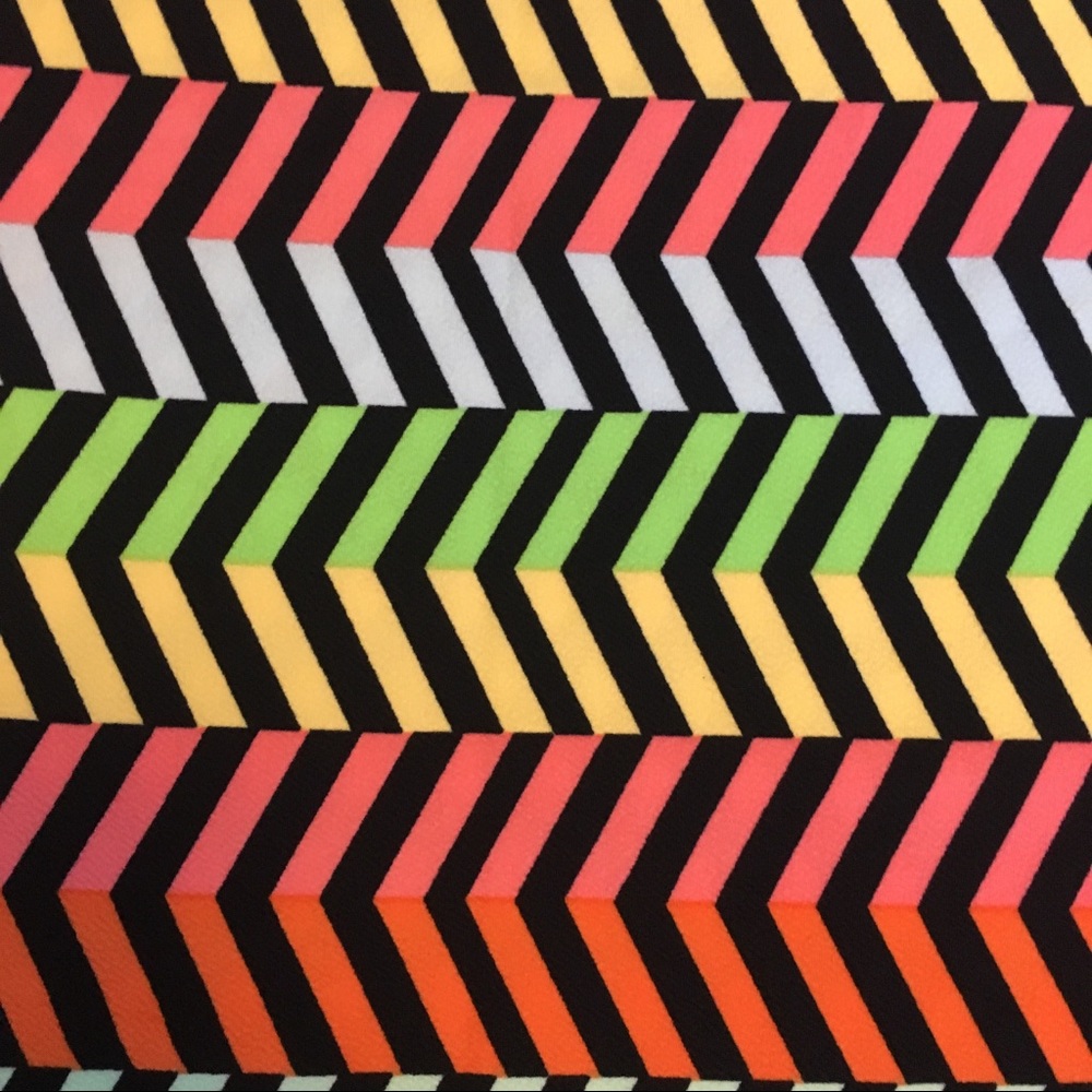 Lularoe Cassie Large - Picture 2 of 3