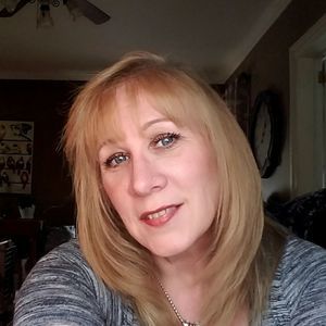 Meet your Posher, Sharon