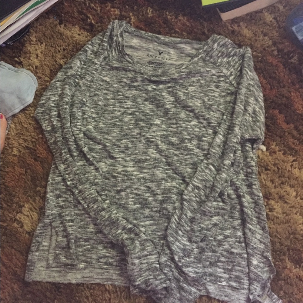 AE crew neck sweater