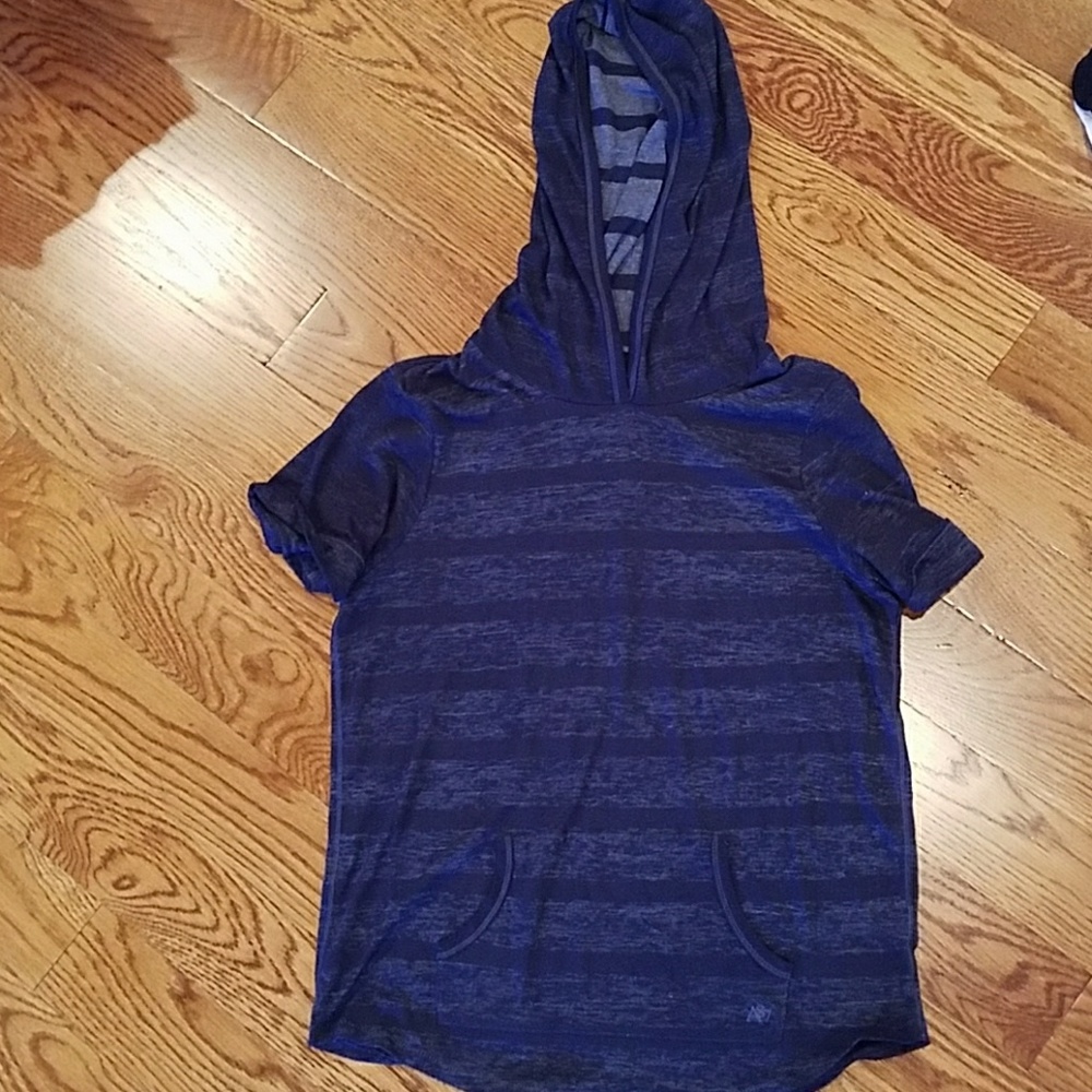 Aeropostale short sleeve hoodie