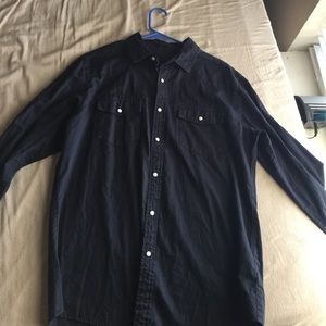 Forever 21 Men’s Large Navy Blue Button Up Shirt