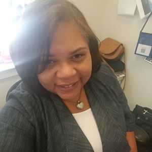 Meet your Posher, Joni