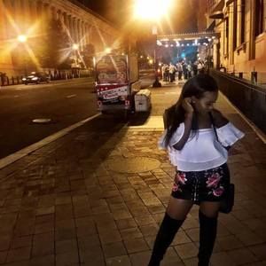 Meet your Posher, Taryn