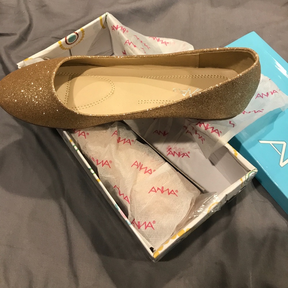 Gold  Glitter Flats size 7 1/2