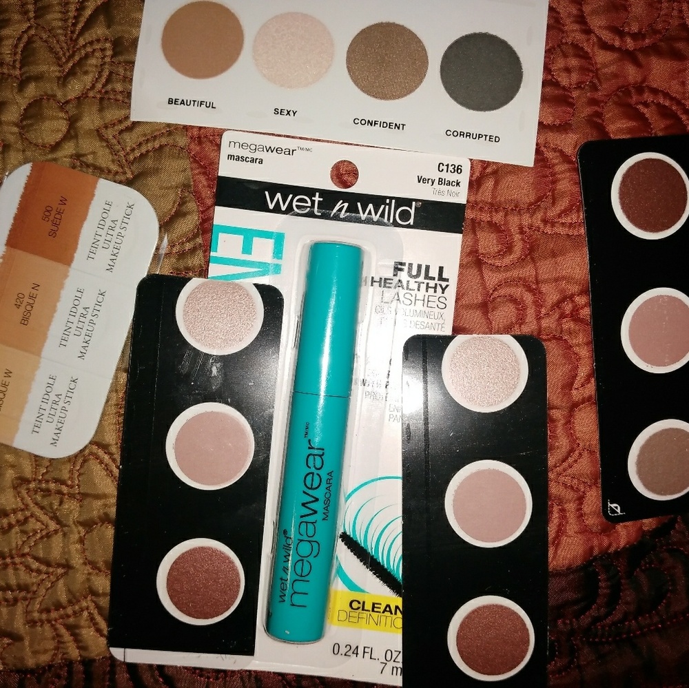 💄💄 MAKEUP BUNDLE 💄💄