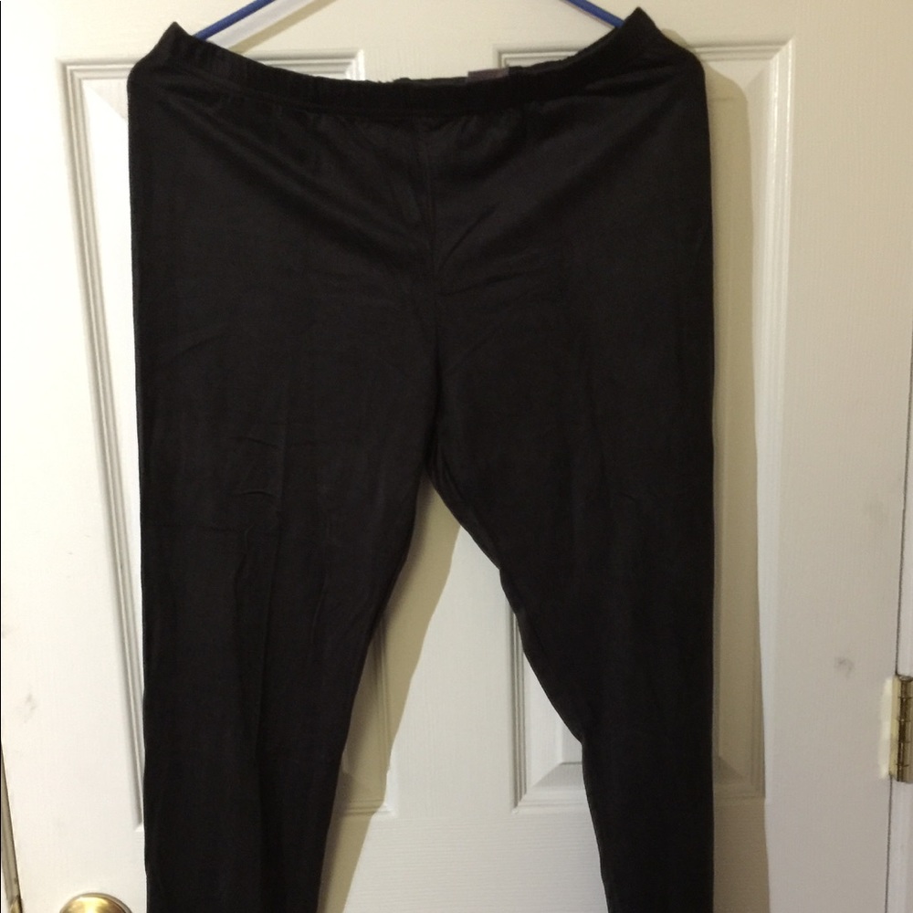 Xhilaration leggings.  Price reduced !!!!