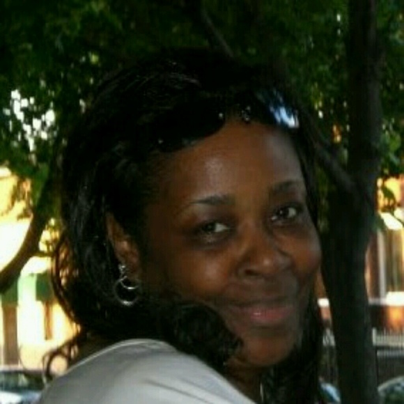 Meet your Posher, Janice - Picture 1 of 1