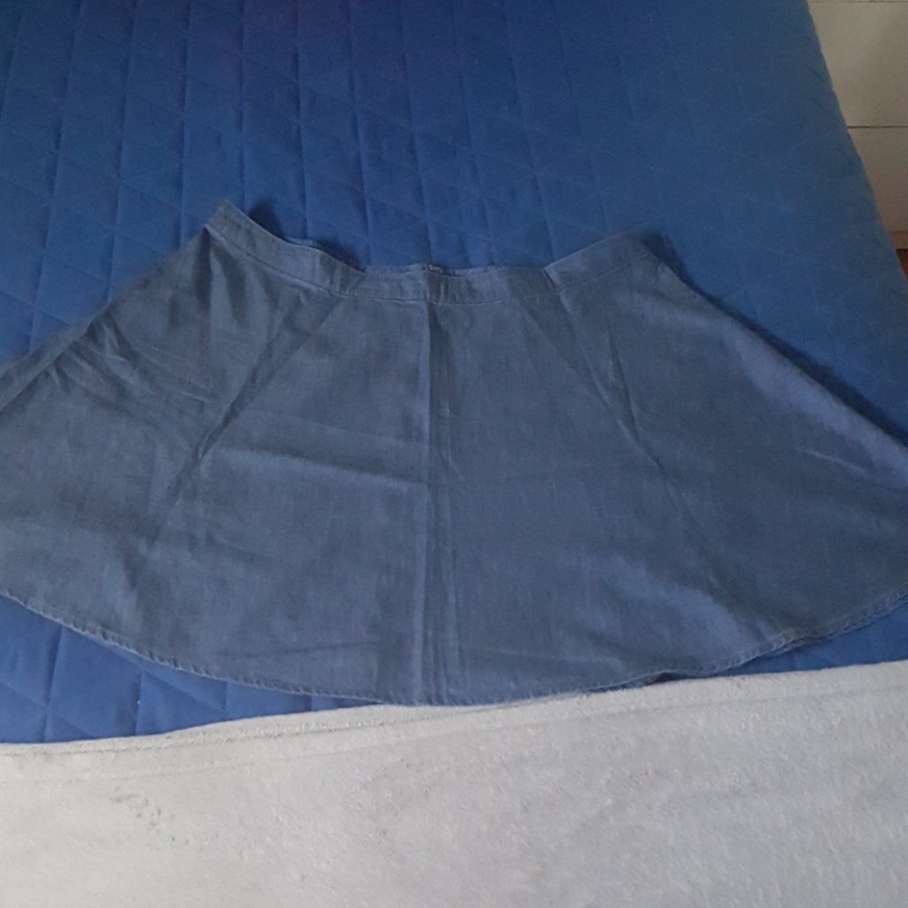 Denim skate skirt