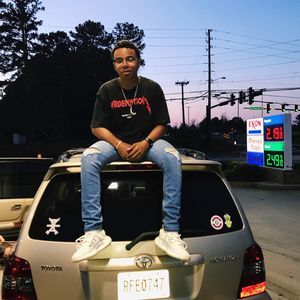 Meet your Posher, Esteven