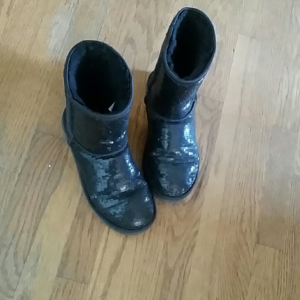 Uggs sparkly
