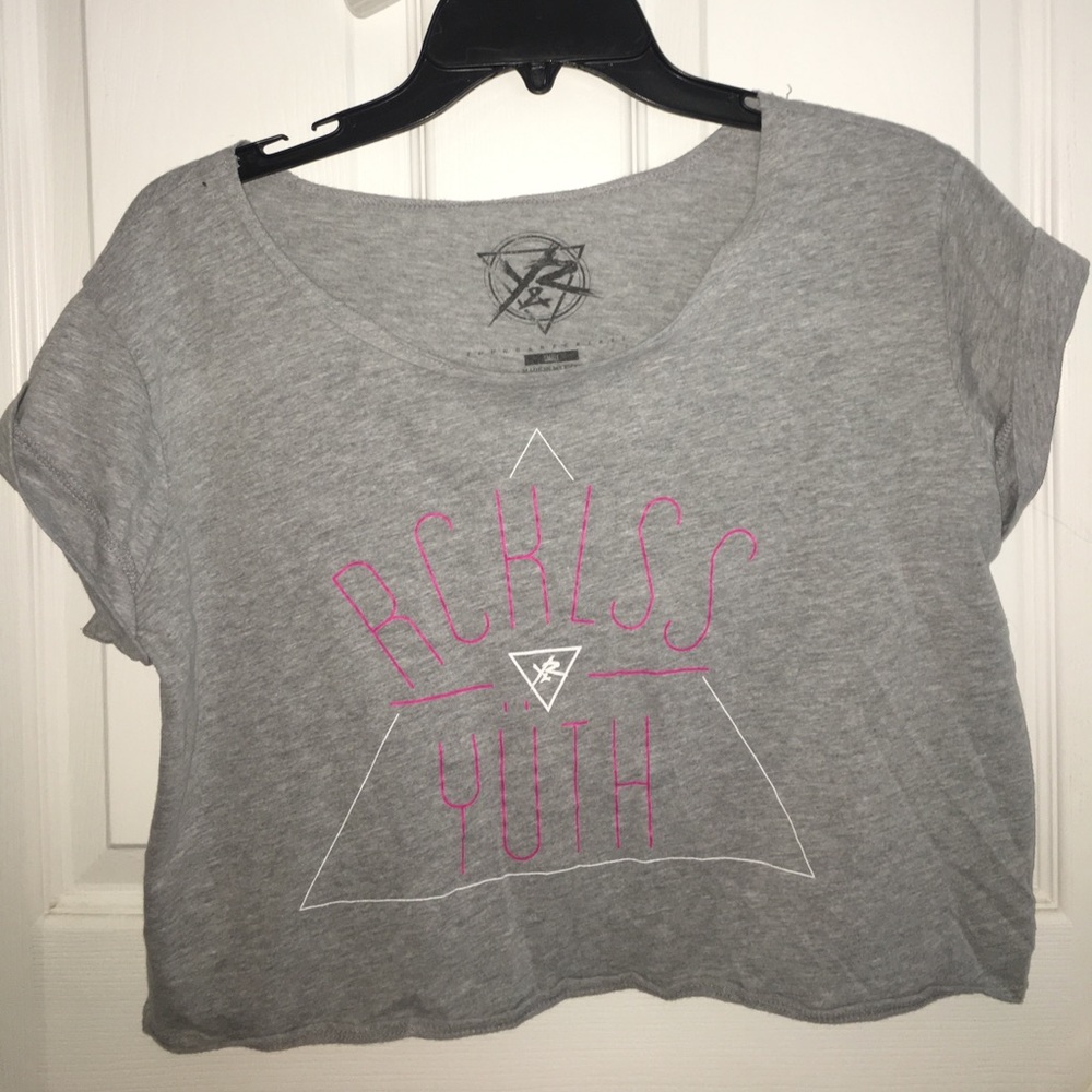 Young &a Reckless crop top