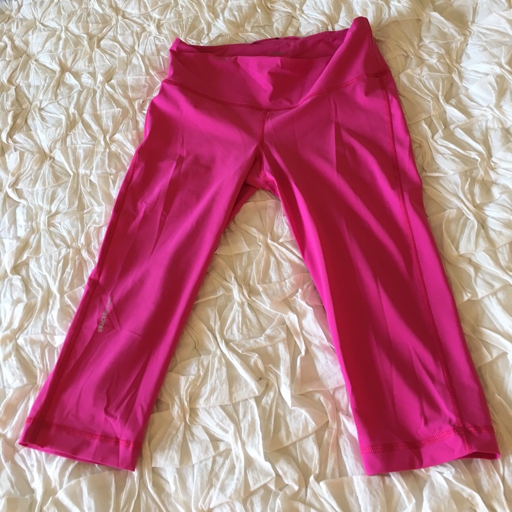 Graced by grit pink crops SM/MD