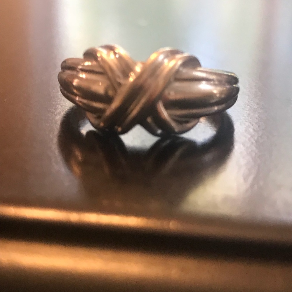 ⭐️TODAY Only sale Tiffany & Co 18K white gold ring