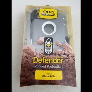 Gray Otterbox Defender iPhone 6 & iPhone 6S
