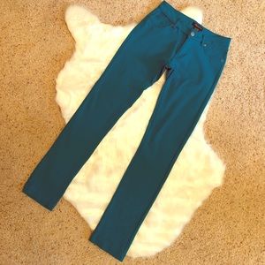 Stretchy legging pants