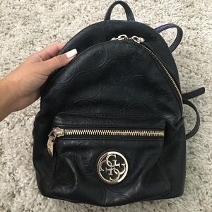 Guess Mini Backpack 🎒