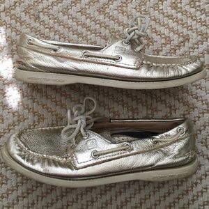Gold sperry topsider