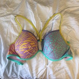 NWOT VS Sequin Animal Printed Bikini Top